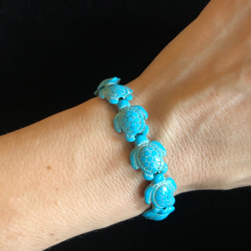 Blue Faux Stone Turtle Bracelet